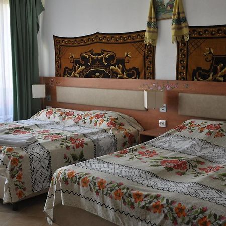 Pensiune Muzeu Traditional Poveste In Transilvania Segesvár Kültér fotó